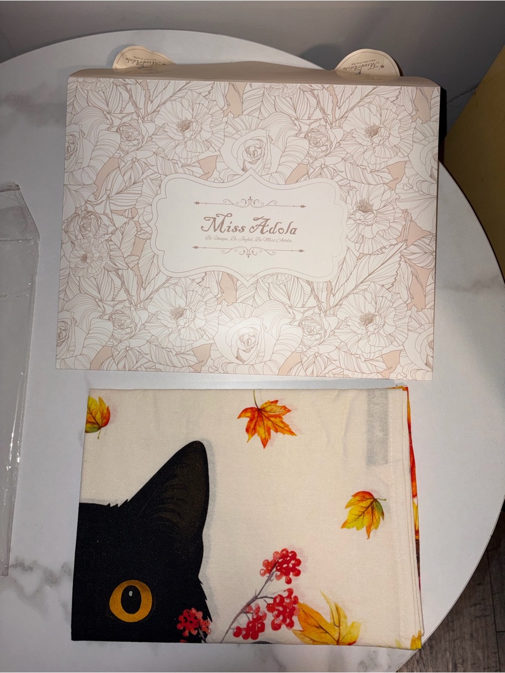 Cream & Black Cat Decorative Throw